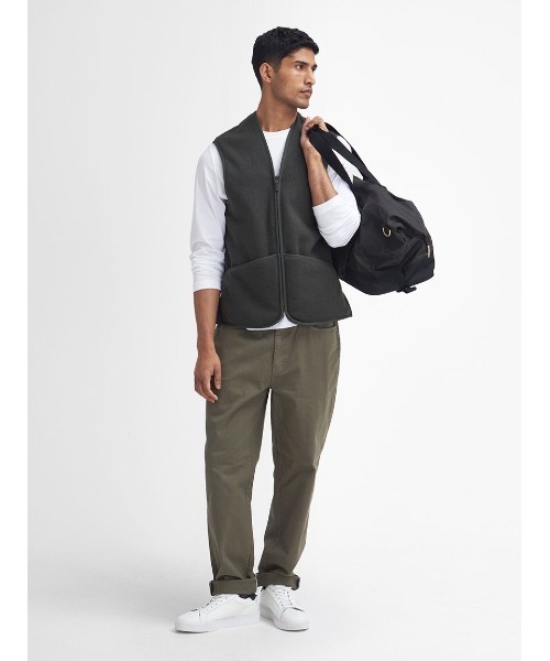 Barbour（バブアー） tシャツ フロントジップ ファー ライナー ベスト