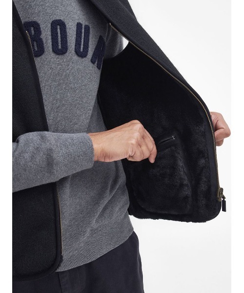 タグ付未使用　Barbour ファー　ベスト ジャケット　サイズ36 ブラック Barbour（バブアー） tシャツ フロントジップ ファー ライナー ベスト