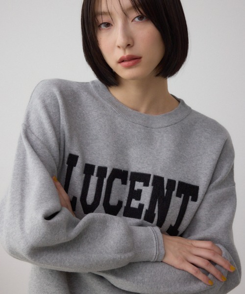 AZUL BY MOUSSY（アズールバイマウジー） ニット セーター ロゴ刺繍