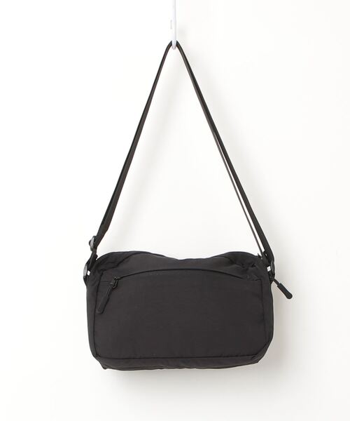 ear PAPILLONNER（イア パピヨネ） ショルダーバッグ「虎屋ういろ