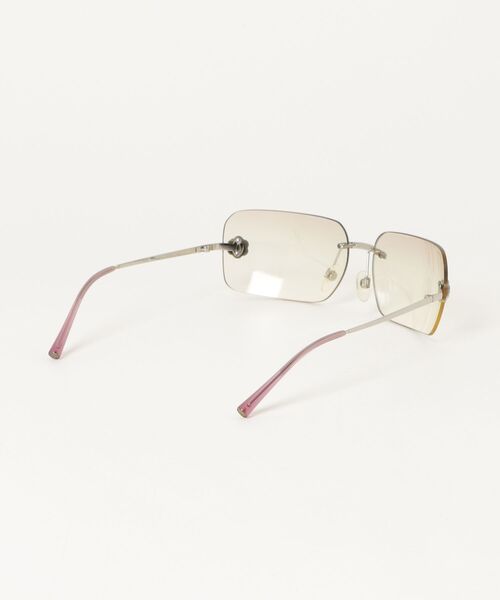 ピーちゃんです!CHANELサングラス 未使用に近い超美品 017JEbYakOeeJWffcFJUHoTJwlWOan