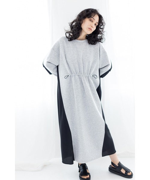 「OSMOSIS」 長袖ワンピース ONE SIZE グレー レディースの画像2