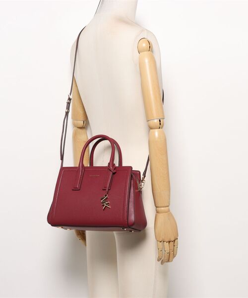 MICHAEL KORS（マイケルコース） ハンドバッグ LAILA ぺブルレザー