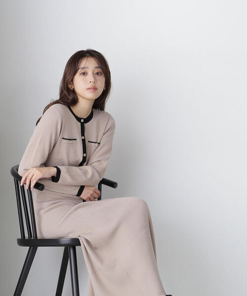 「NATURAL BEAUTY BASIC」 セットアップ MEDIUM ベージュ系その他 レディース