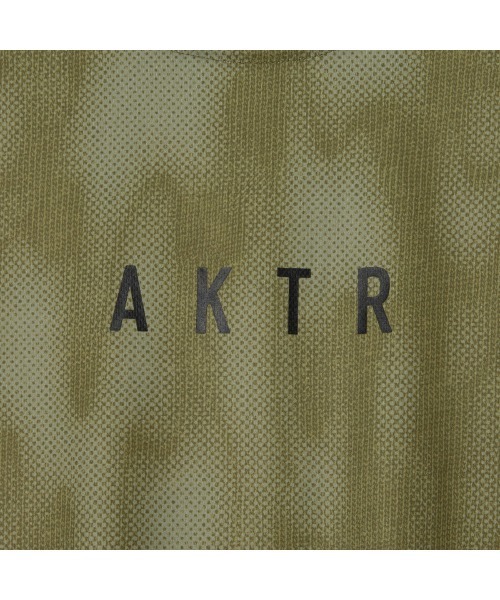 タンクトップ AKTR MELT CAMO TANK（アクター メルト カモ タンク
