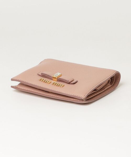 miu miu（ミュウミュウ） マドラス レザー 二つ折り財布 - ピンク
