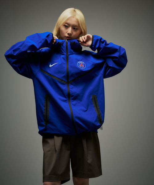 NIKE（ナイキ） マウンテンパーカー ウインドブレーカー 「NIKE