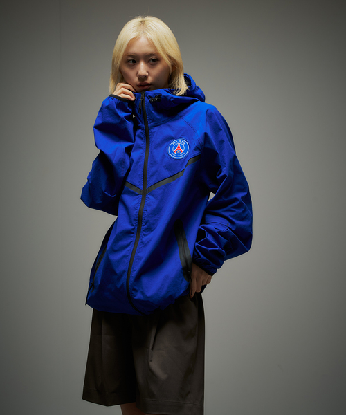 NIKE（ナイキ） マウンテンパーカー ウインドブレーカー 「NIKE