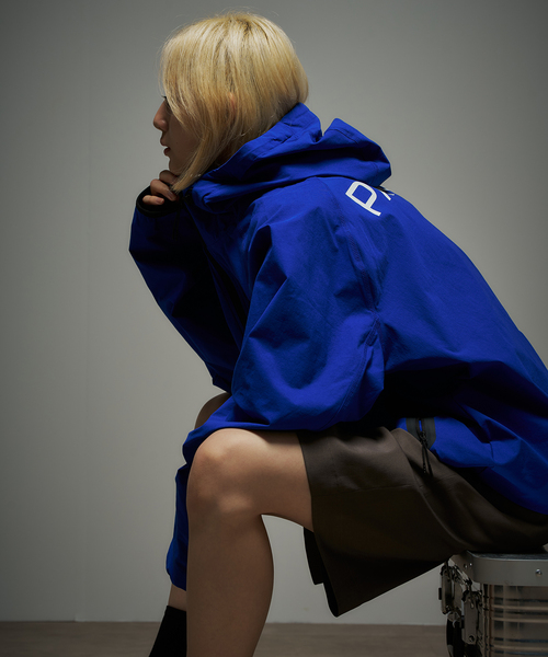 NIKE（ナイキ） マウンテンパーカー ウインドブレーカー 「NIKE