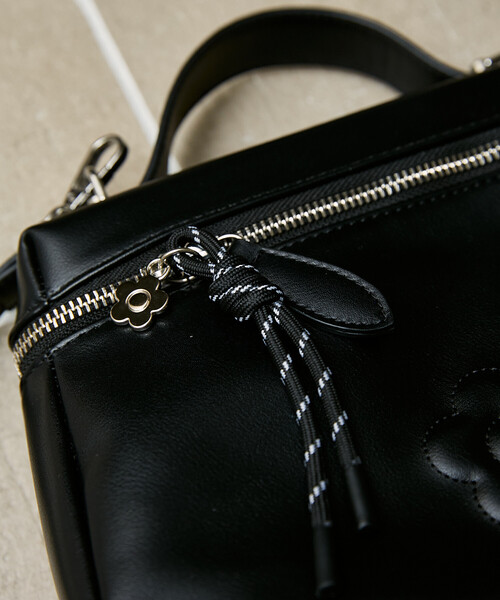MARY QUANT（マリークヮント） ショルダーストラップ ショルダーバッグ