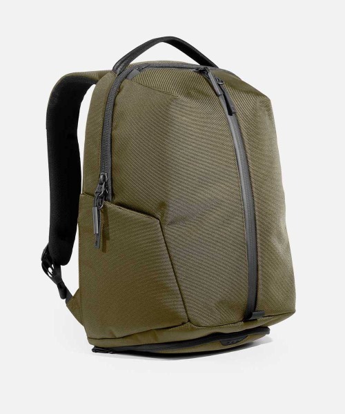 高機能❗️エアー リュック ACTIVE COLLECTION FIT PACK Active Collectiion（Aer） 最大39%☆8/1限定 エアー リュック