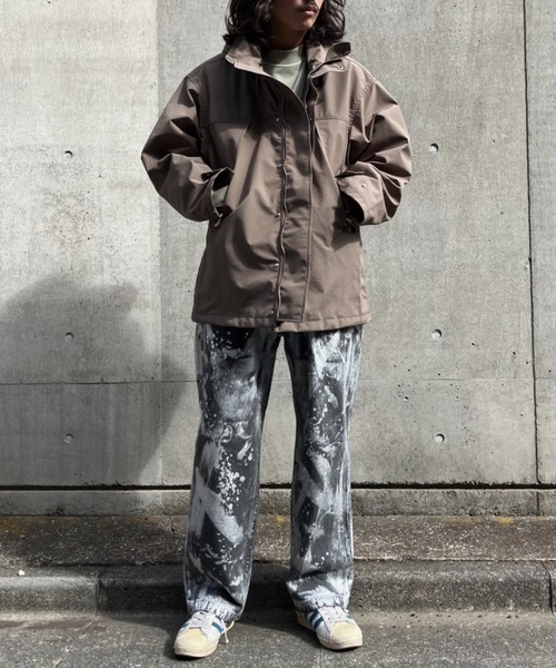 YSK55極美品ROUGH AND RUGGED マウンテンパーカー　エク SUPERTHANKS（スーパーサンクス） マウンテンパーカー ウインド