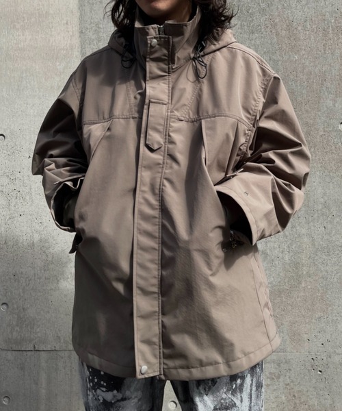 SUPERTHANKS（スーパーサンクス） マウンテンパーカー ウインド