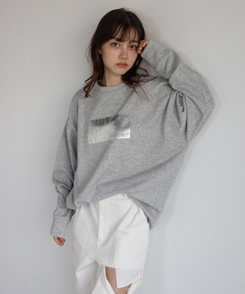 トレーナー スウェット foil print big sweat / オーバーサイズ箔プリントスウェット レディース