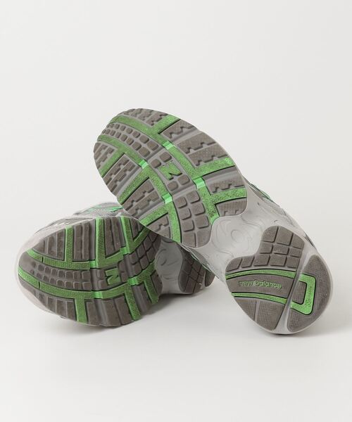 「New Balance」 ローカットスニーカー 24.5cm グレー レディース