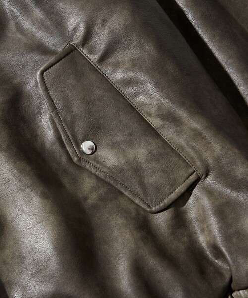 UMBRO ブラウン ジップアップジャケット UMBRO ブラウン ジップアップジャケット