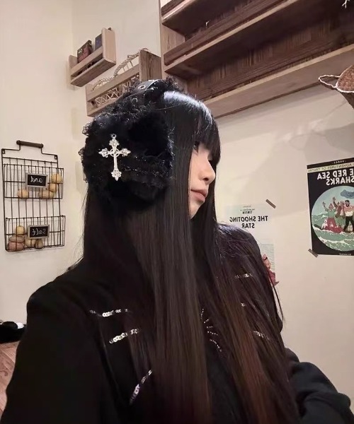 ViViDAY 耳当て イヤーマフ 十字架＆ピン もこもこレースイヤーマフ