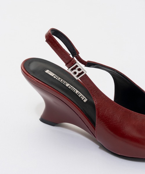パンプス ミュール Vカットウェッジパンプス / V-Cut Wedge Pumpsの画像