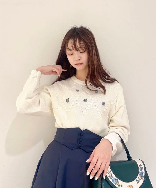F i.n.t（フィント） ニット セーター プチローズ刺繍ニットプル