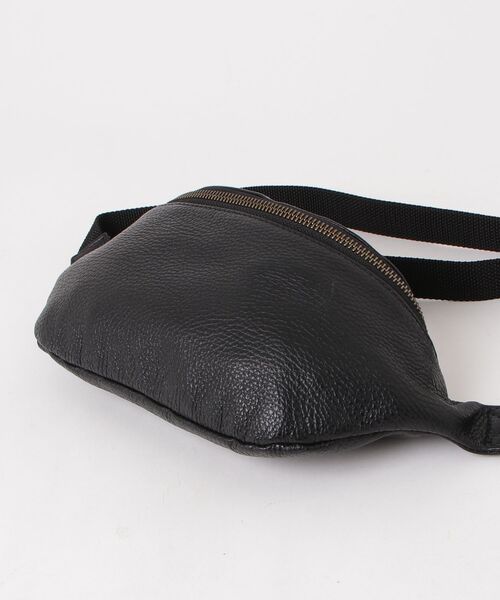 MR.OLIVE ショルダーバッグ　ブラック　1回使用のみ　美品　人気 MR.OLIVE（ミスターオリーブ） ショルダーバッグ FREE ブラック メンズ