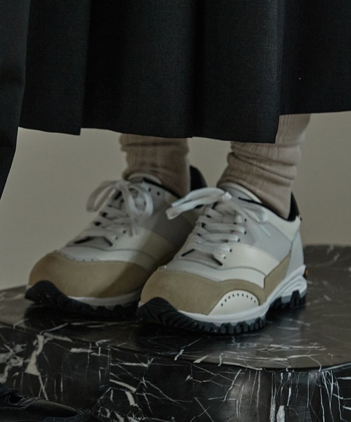 KATHARINE HAMNETT LONDON スニーカー LONDON/キャサリンハム