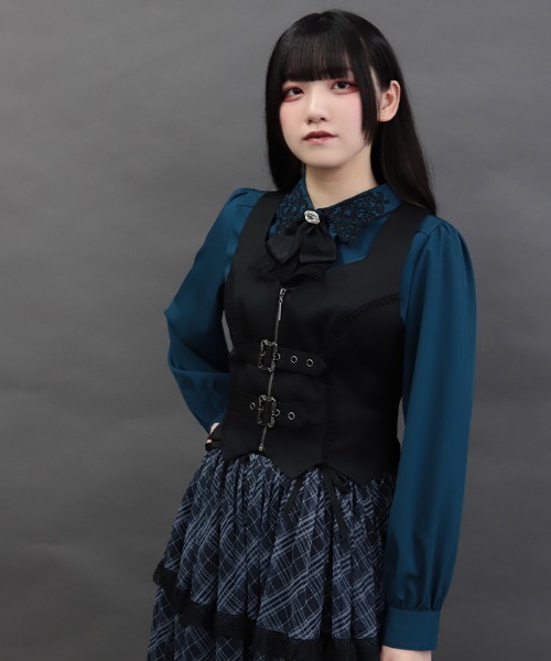 NIBBLE POISON（ニブルポイズン） ベスト ジレ ベルトデザインビスチェ