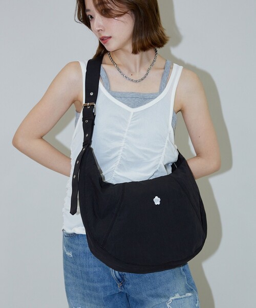 「MARY QUANT」 ショルダーバッグ ONE SIZE ブラック レディース_画像3
