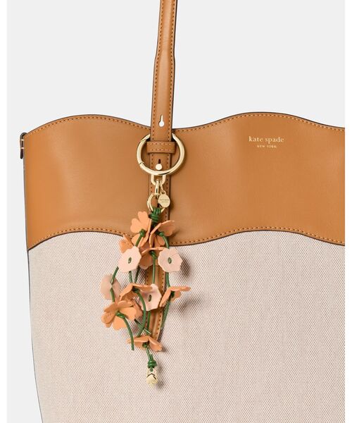 kate spade NEW YORK（ケイト・スペード ニューヨーク） キーホルダー
