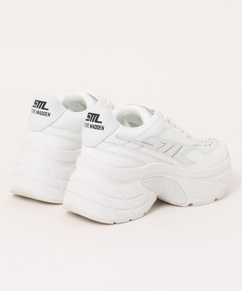 「STEVE MADDEN」 ローカットスニーカー 23.5cm ブラック レディース_画像2