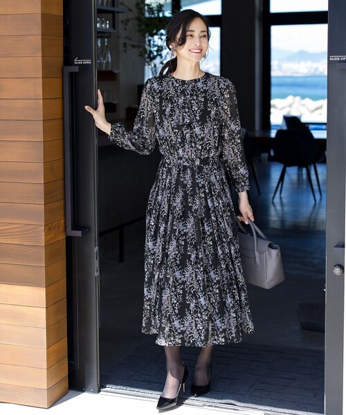 Tiaclasse ワンピース 花柄フリルドレープワンピース : ZOZOTOWN Yahoo