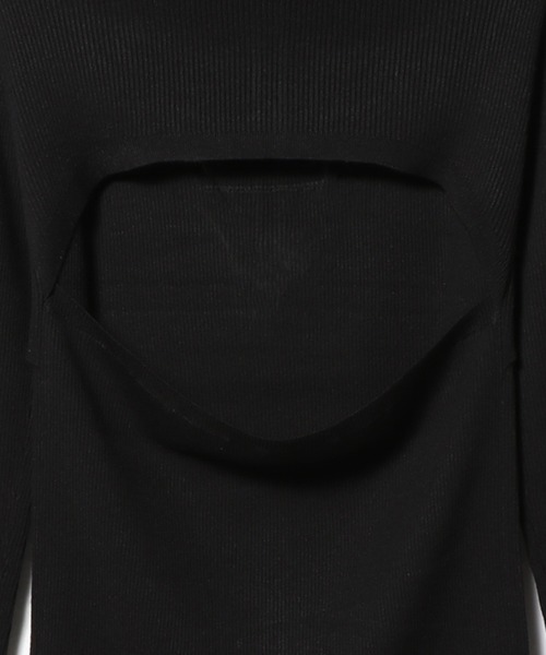 COLUMN コラム　フリンジオフタートルニット COLUMN コラムフリンジオフタートルニット