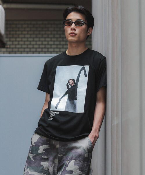 BEAMS T（ビームスT） tシャツ 「別注」Kevin Cummins /「Bjork」Photo