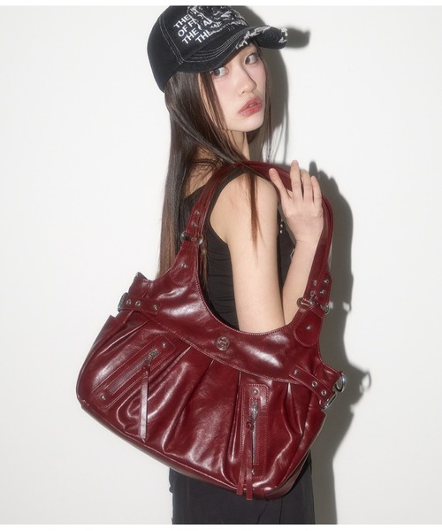 早期完売★ILLIGO Amber Buckle Shoulder Bag★日本未入荷★人気 ILLIGO ショルダーバッグ バッグ 「ILLIGO」アンバー バックル