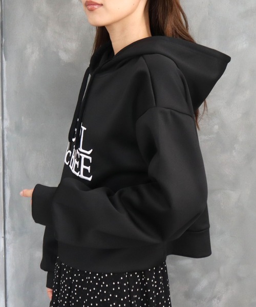 CECIL McBEE（セシルマクビー） パーカー 刺繍ロゴパーカー レディース