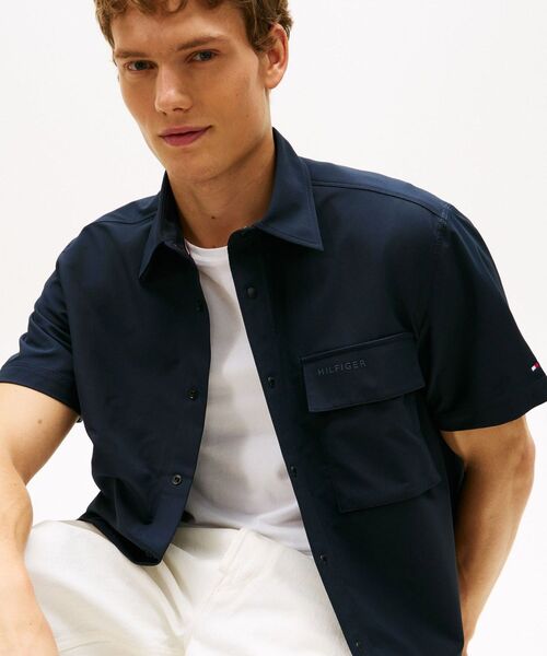 TOMMY HILFIGER（トミー・ヒルフィガー） シャツ 半袖 ストラクチャー
