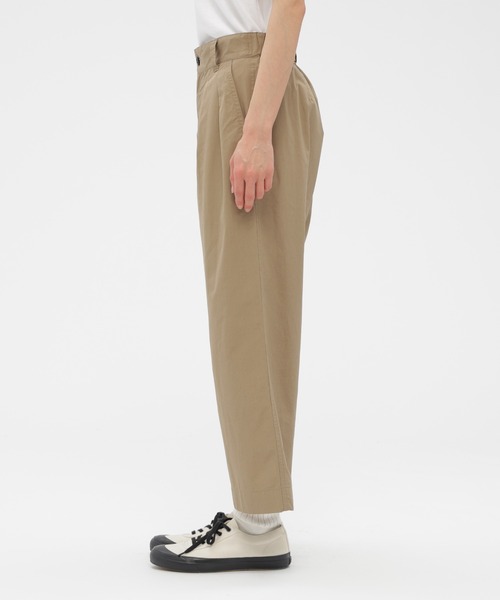 MHL.（エムエイチエル） パンツ FINE COMPACT COTTON POPLIN