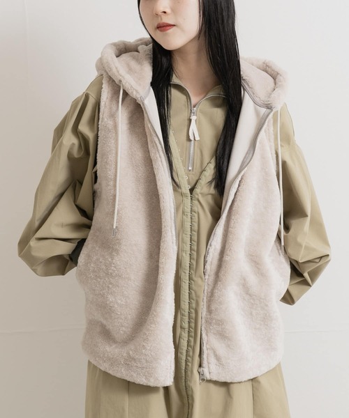 ベスト ジレ 「別注」MIDIUMISOLID×TGM　boa vest レディース MIDIUMISOLID ベスト ジレ 「別注」MIDIUMISOLID×TGM boa vest
