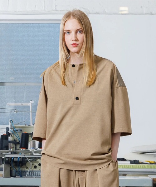 waaa_riiio様 生成りOX 24 VOAAOV（ヴォアーブ） シャツ MELANGE LINEN LIKE Henry Neck Pullover