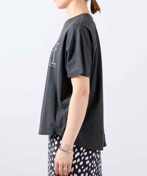 tシャツ 「La Hutte×MICA＆DEAL」”UFARNIENTE”ロゴプリントT-shirt レディース