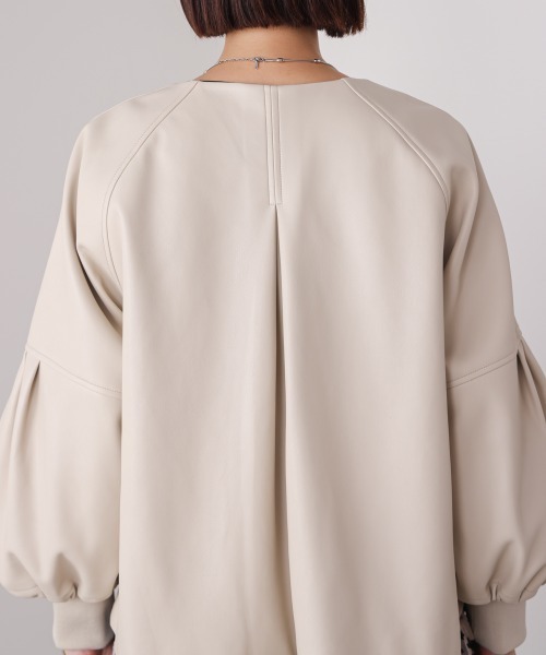 Bou Jeloud（ブージュルード） コート アウター フレアスリーブ