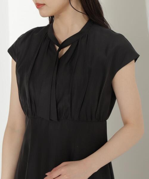 「PROPORTION BODY DRESSING」 半袖ワンピース SMALL オフホワイト レディース_画像8