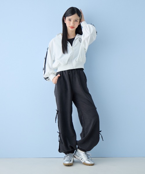 BISKEE パンツ サイドリボン サテンカーゴパンツ キッズ 子供服 女の子