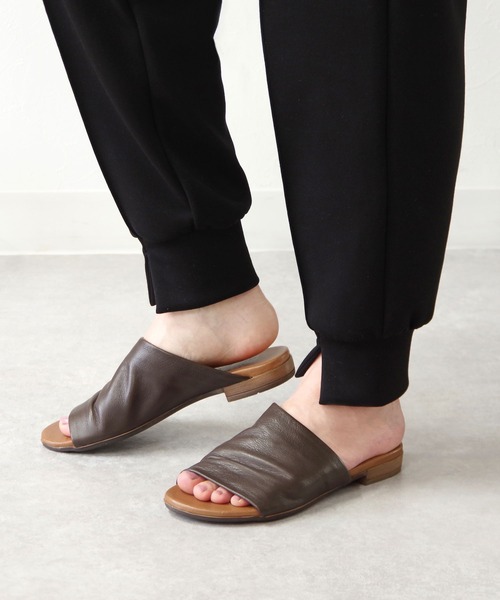 新品未使用【Pelleterno（ペレテルノ）】スクエアクロコサンダル 楽天市場】【SALE】BUENO SHOES ブエノシューズ 厚底クロス