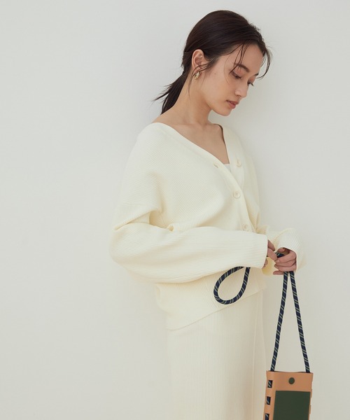 新作モデル カーディガン タック編みフォルムカーディガン 最安値 Www Muslimaidusa Org