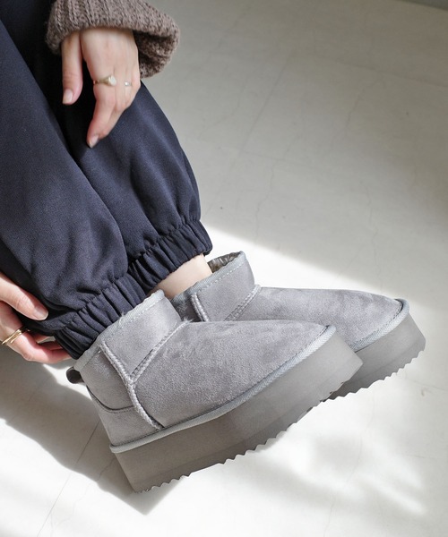 AmiAmi（アミアミ） ブーツ 「2025AW再販！」厚底ムートンブーツ/軽量