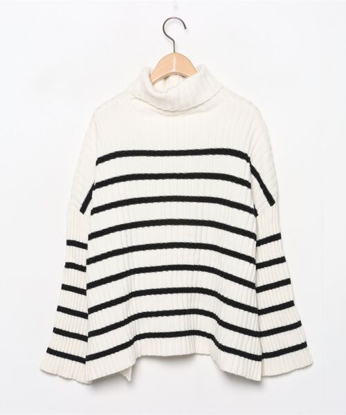 【新品未使用】Mila Owen ニット　白　フリーサイズ Mila Owen（ミラオーウェン） タートルネックニット FREE ホワイト