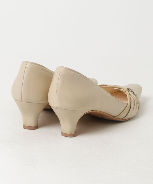「Pitti」 パンプス 22.5cm ベージュ レディース_画像2