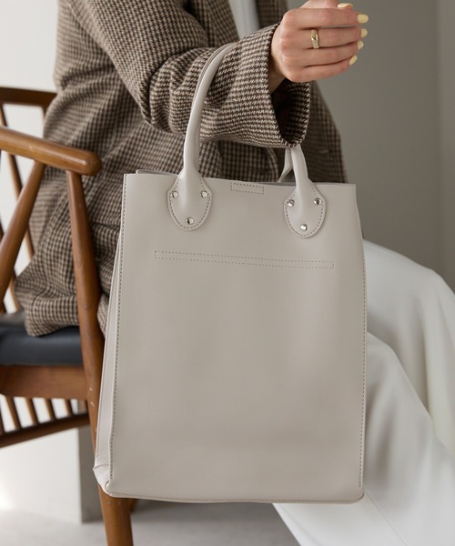 白ヌメ革 トートバッグ JOST ポーランド製 縦型トート B4対応 白ヌメ革 トートバッグ JOST ポーランド製 縦型トート B4対応