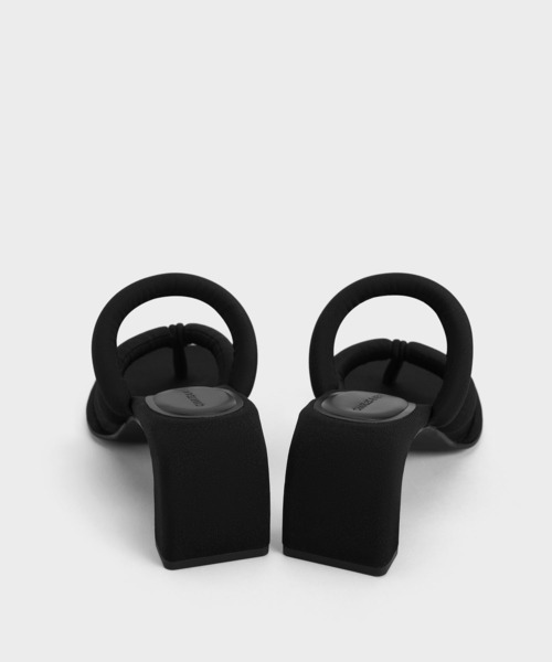 CHARLES & KEITH : Toni パッフィーストラップクロスオーバー Toni トニー パッフィーストラップクロスオーバー