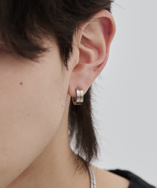 WYZ ピアス 「 金属アレルギー対応 」ゴールドライン フープピアス